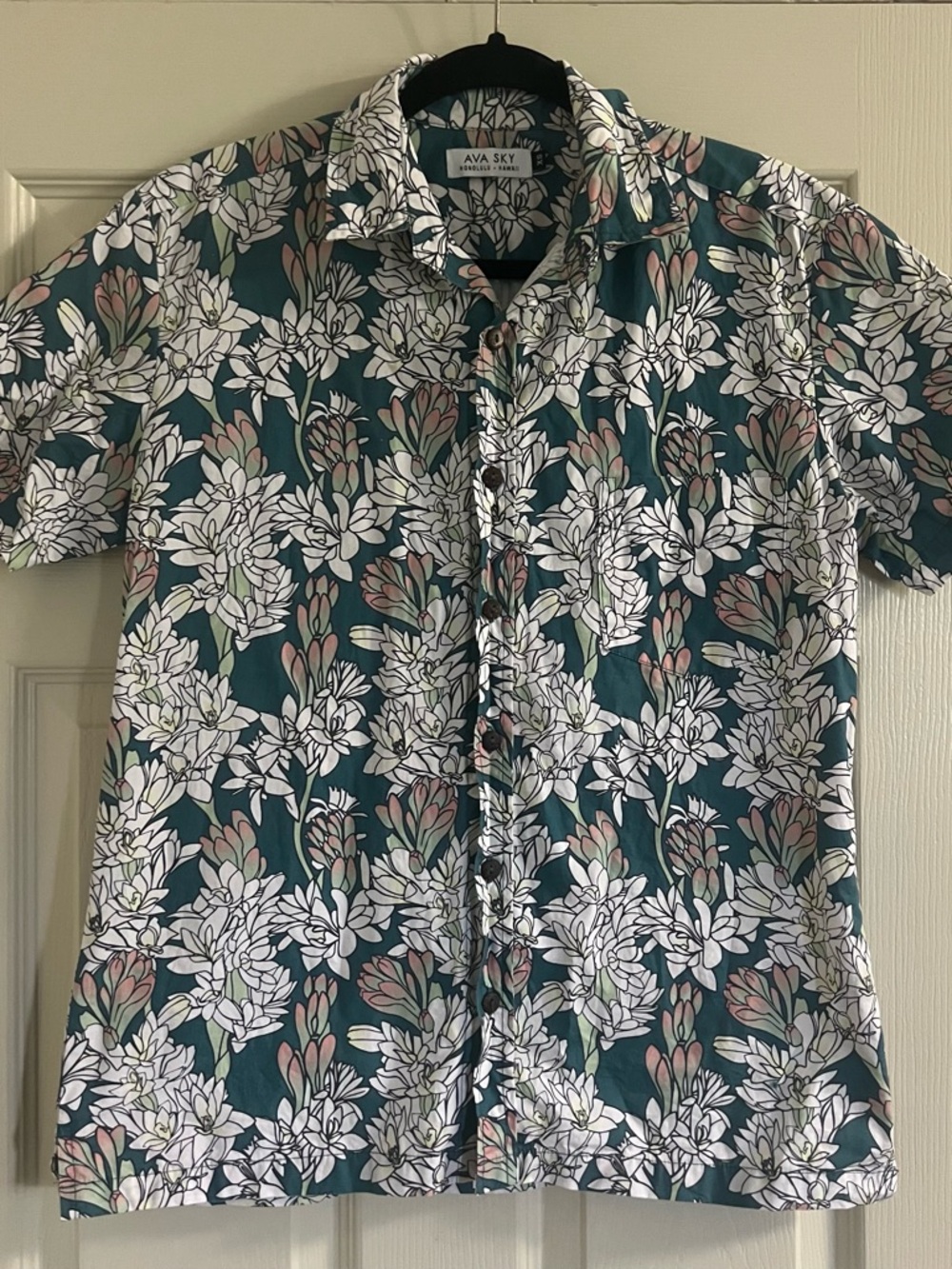 Ava Sky Teal Floral Short-Sleeve Button-Down Shirt